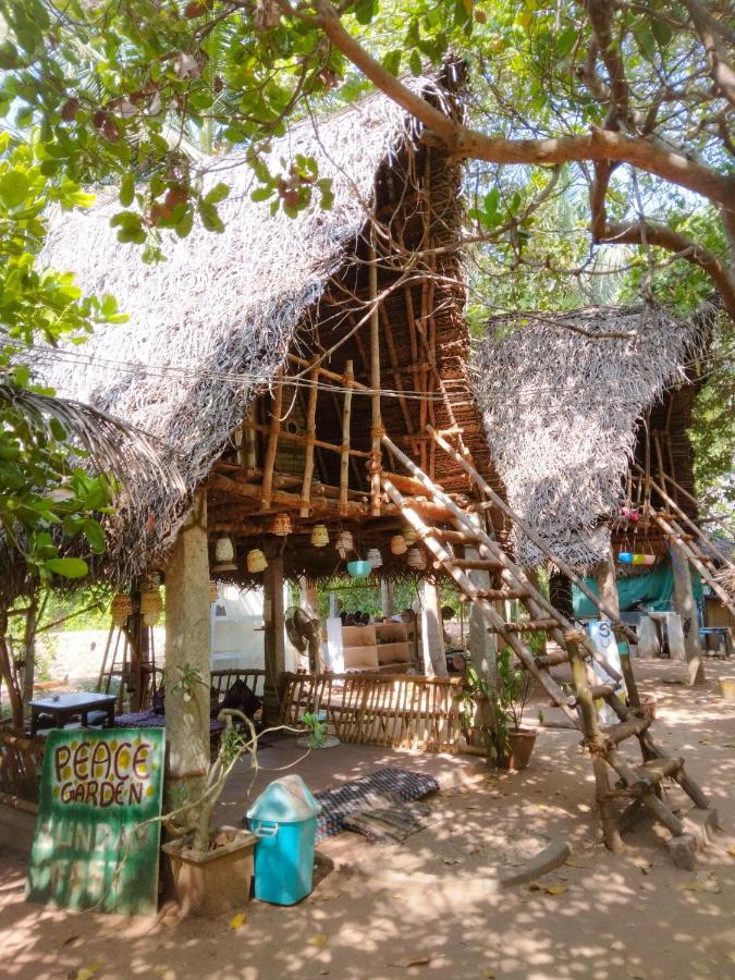 Peace Garden Hostel Auroville Kültér fotó