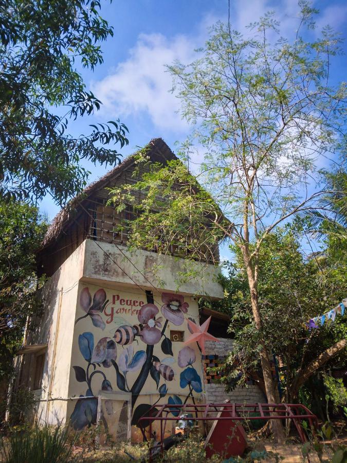 Peace Garden Hostel Auroville Kültér fotó